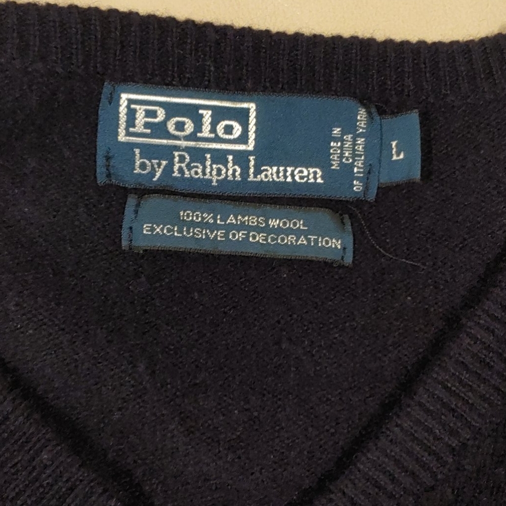 Wool sweater - Picture 3 of 3
